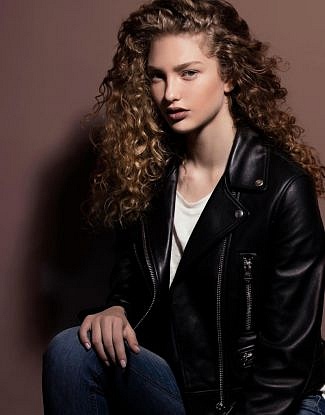 DORIT REVELIS